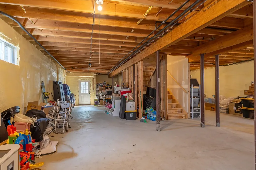 9 Arlington Avenue Saint James NY 11780