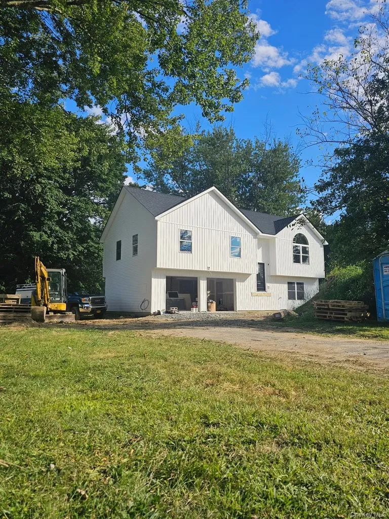 17 Carpenter Road Rock Tavern NY 12575