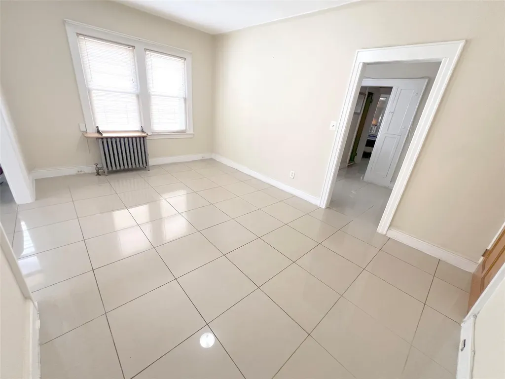 81 Autumn Avenue Brooklyn NY 11208