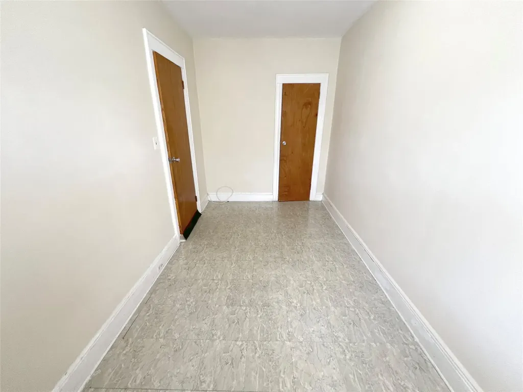 81 Autumn Avenue Brooklyn NY 11208