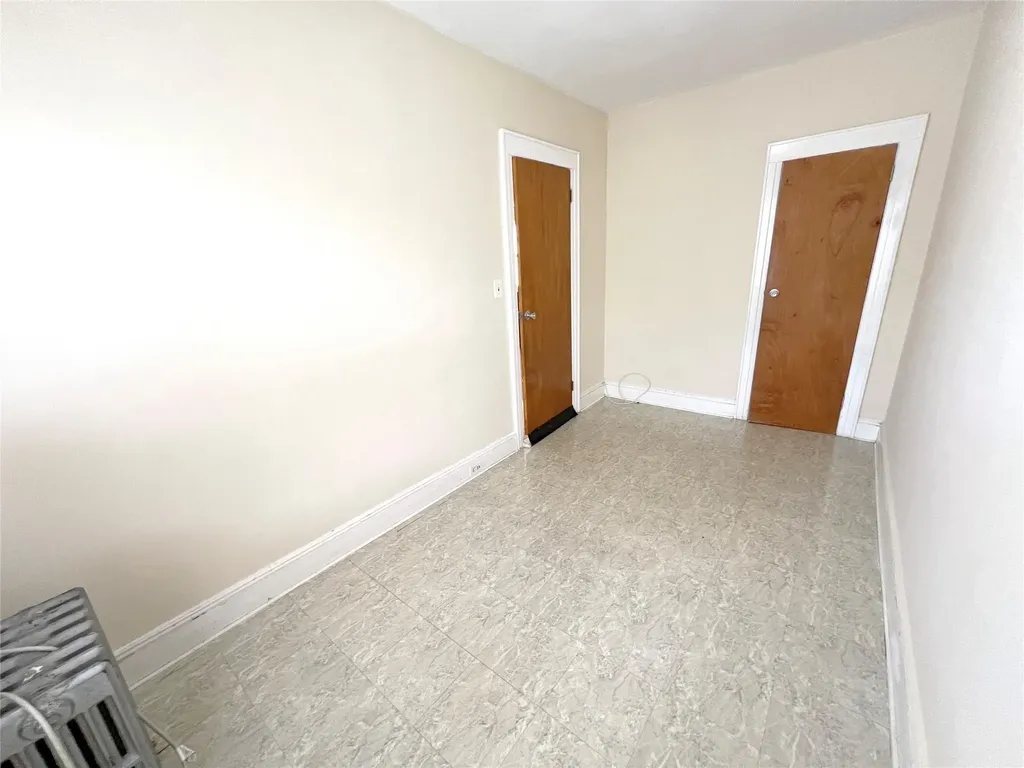 81 Autumn Avenue Brooklyn NY 11208