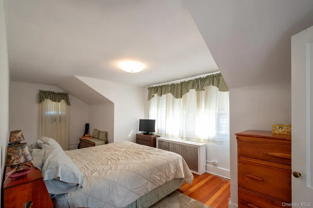 74 Mclean Avenue White Plains NY 10607