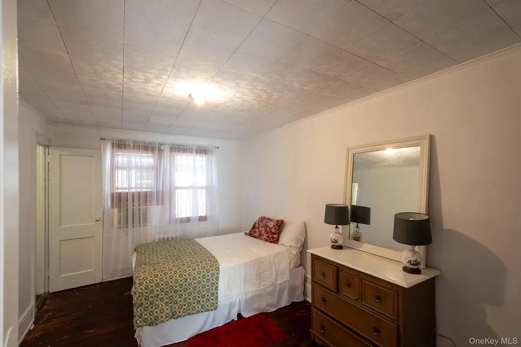 74 Mclean Avenue White Plains NY 10607