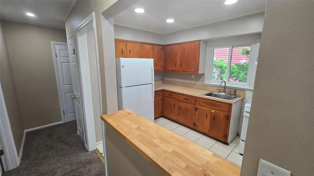 465 Magnolia Boulevard Long Beach NY 11561