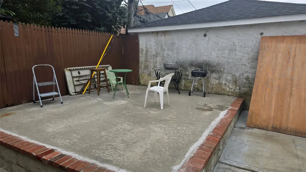465 Magnolia Boulevard Long Beach NY 11561