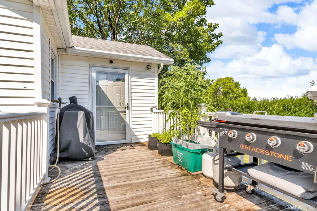 42 Heaton Road Monroe NY 10950