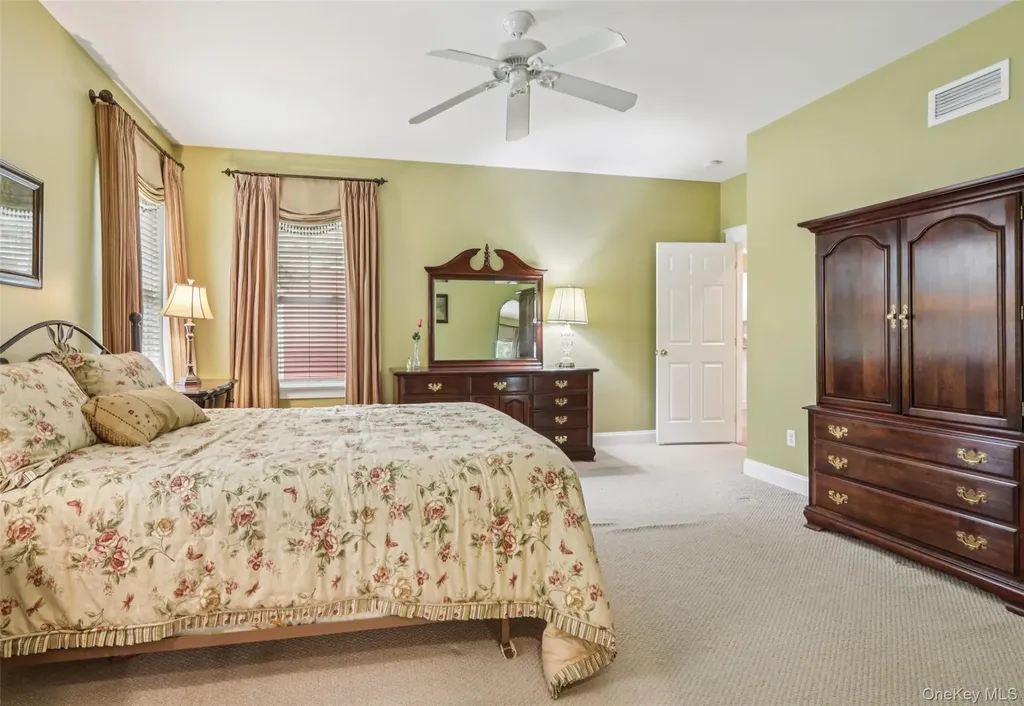 2 Sly Street Warwick NY 10990