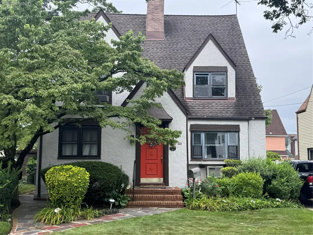 112-26 176th Street Addisleigh Park NY 11433