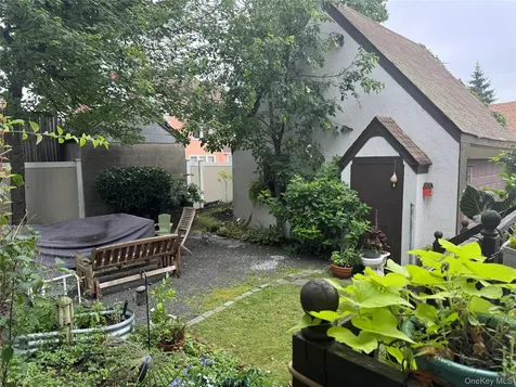 112-26 176th Street Addisleigh Park NY 11433