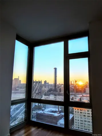 100 Jay Street Brooklyn NY 11201