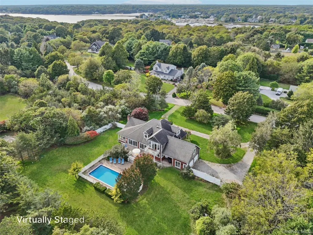 12 Laila Lane Remsenburg NY 11960