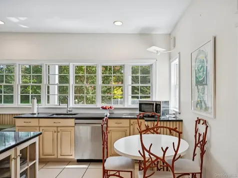 12 Laila Lane Remsenburg NY 11960