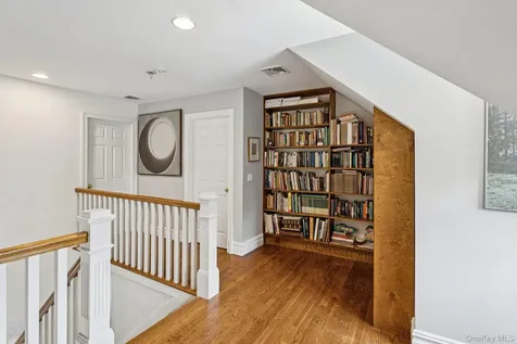 12 Laila Lane Remsenburg NY 11960