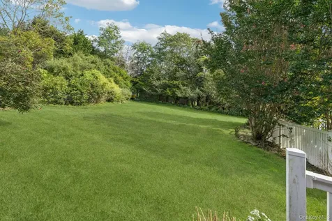 12 Laila Lane Remsenburg NY 11960