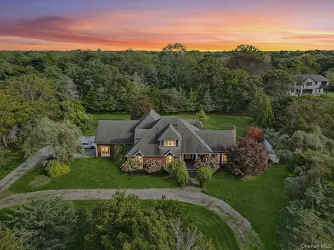 12 Laila Lane Remsenburg NY 11960