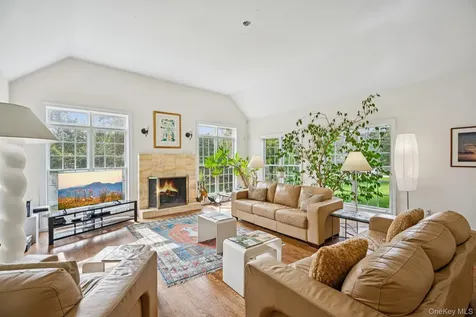 12 Laila Lane Remsenburg NY 11960