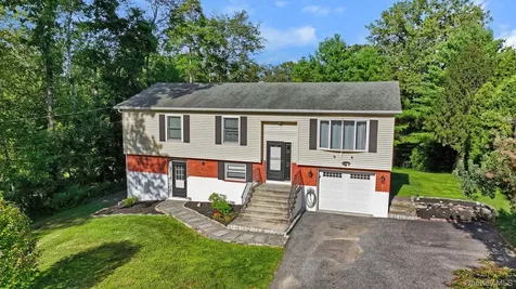 128 Kentview Drive Carmel NY 10512