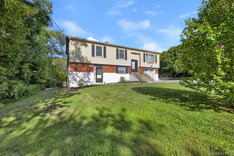 128 Kentview Drive Carmel NY 10512