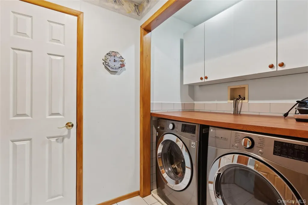 10 Chestnut Drive Mahopac NY 10541