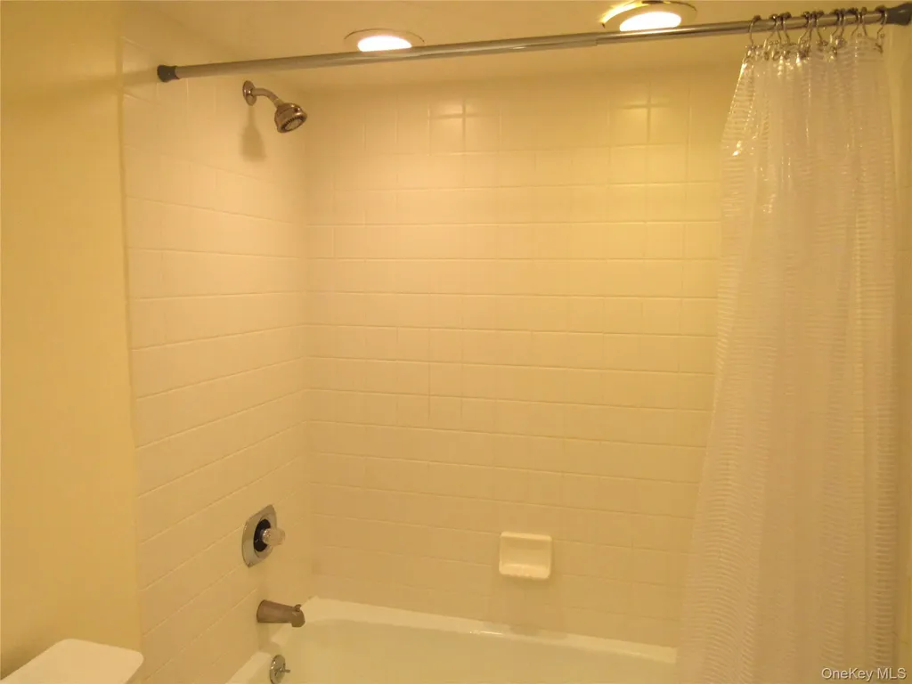 604 Heritage Hills Somers NY 10589