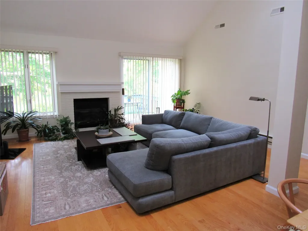 604 Heritage Hills Somers NY 10589