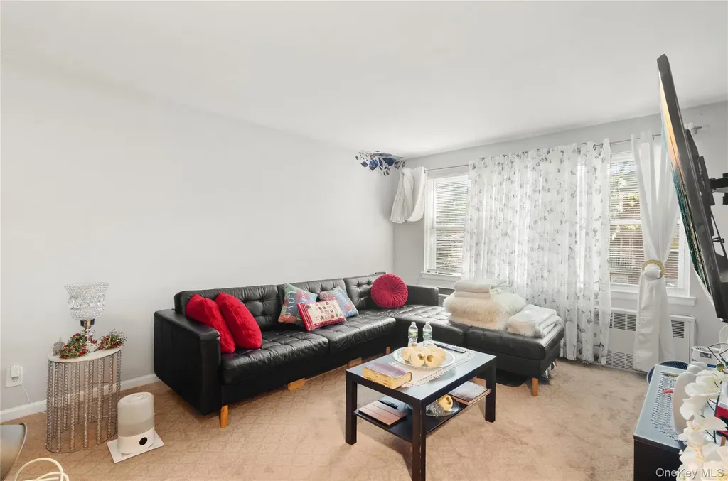 742 E 58th Street Brooklyn NY 11234