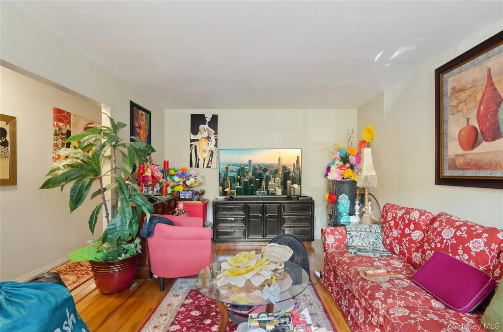 742 E 58th Street Brooklyn NY 11234