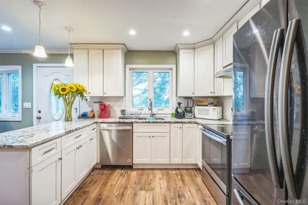 39 Willow Road Rocky Point NY 11778