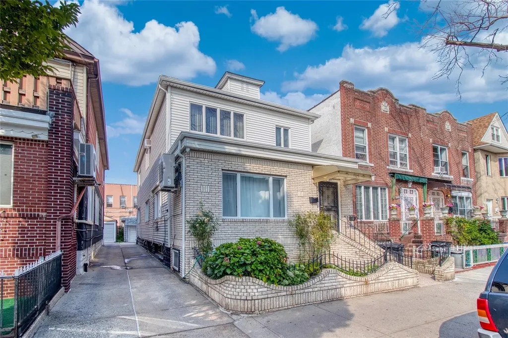 1925 Bay Ridge Avenue Brooklyn NY 11204