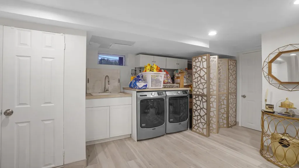 5 Crabapple Lane Commack NY 11725