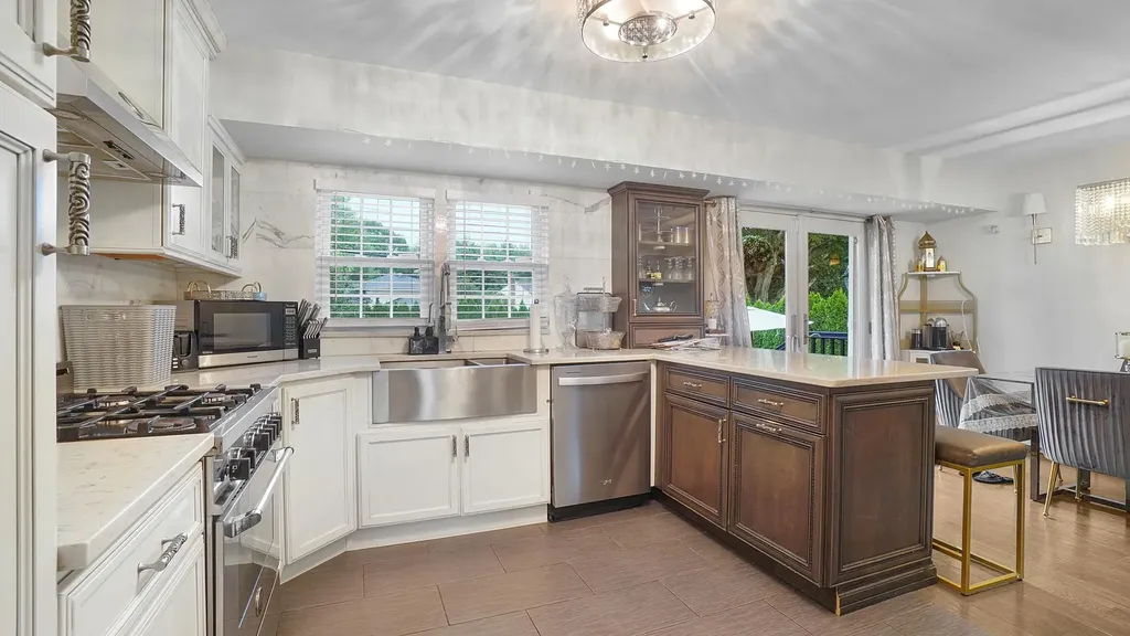 5 Crabapple Lane Commack NY 11725