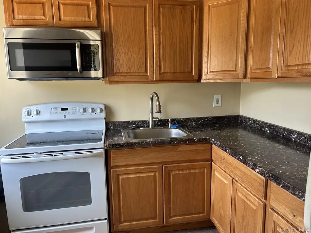 2453 D Union Boulevard Islip NY 11751