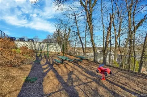315 King Street Port Chester NY 10573