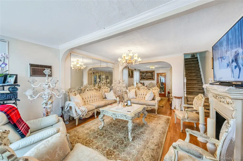 9407 Pitkin Avenue Ozone Park NY 11417