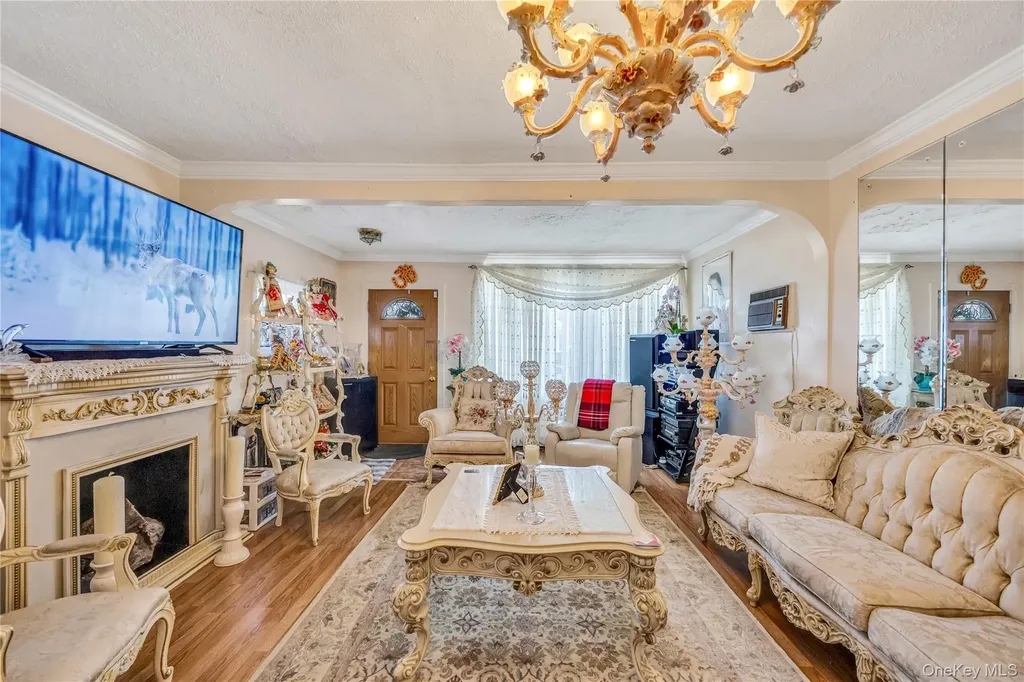 9407 Pitkin Avenue Ozone Park NY 11417