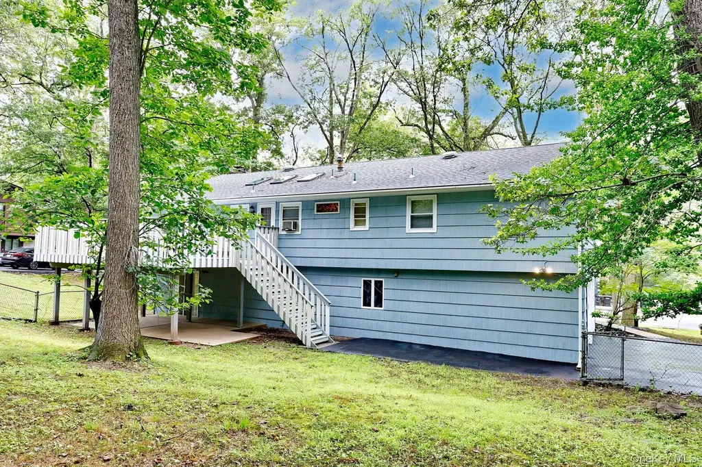 84 College Road Monsey NY 10952