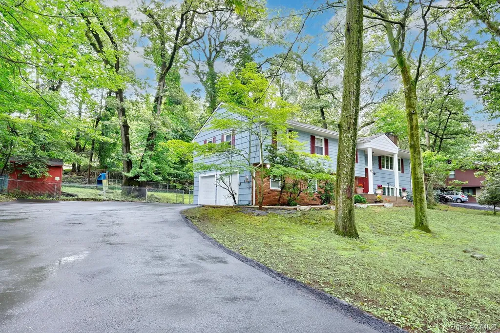 84 College Road Monsey NY 10952