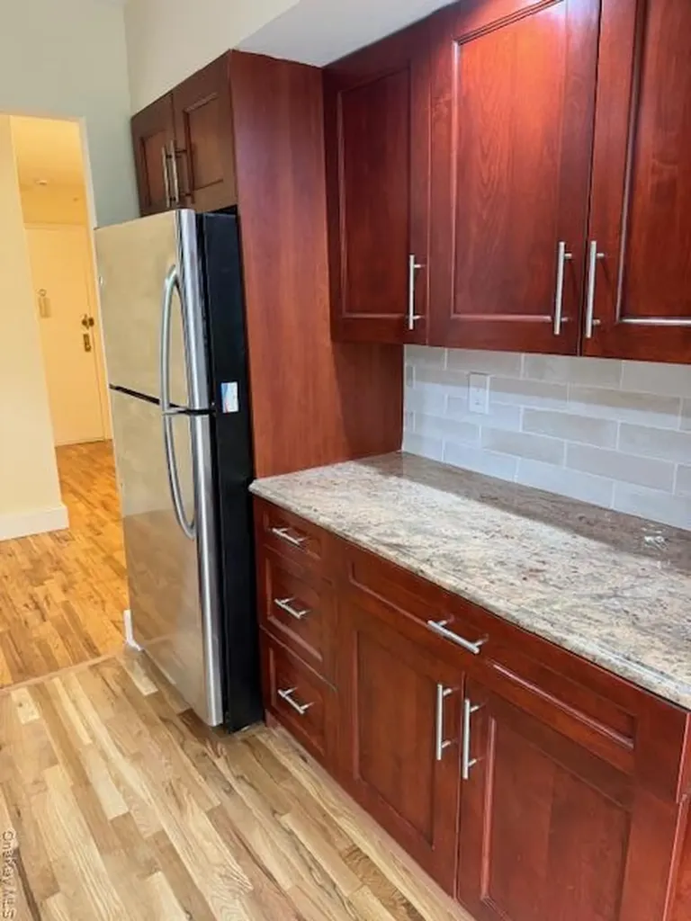 250 W Merrick Road Freeport NY 11520
