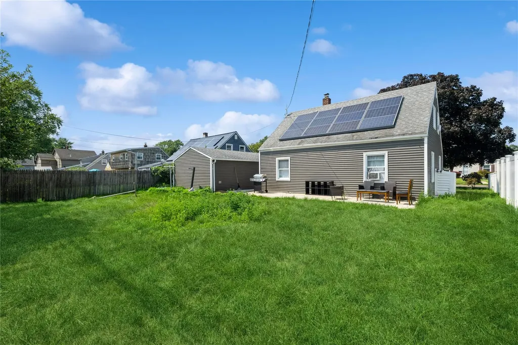 14 Glade Lane Levittown NY 11756