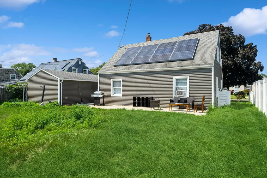14 Glade Lane Levittown NY 11756