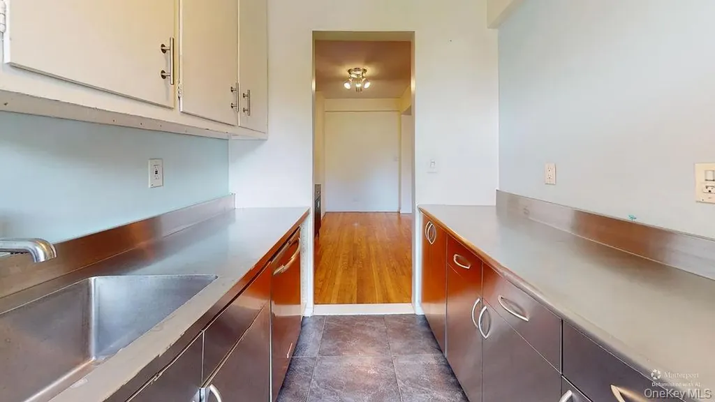 800 Grand Concourse Bronx NY 10451