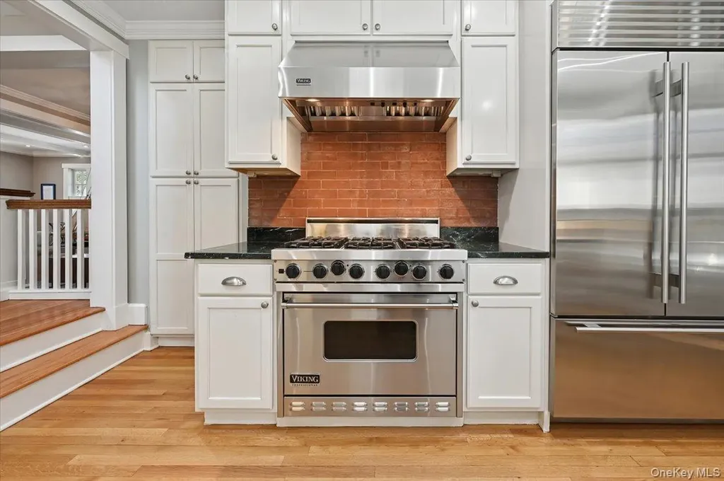 31 Emerson Road Larchmont NY 10538
