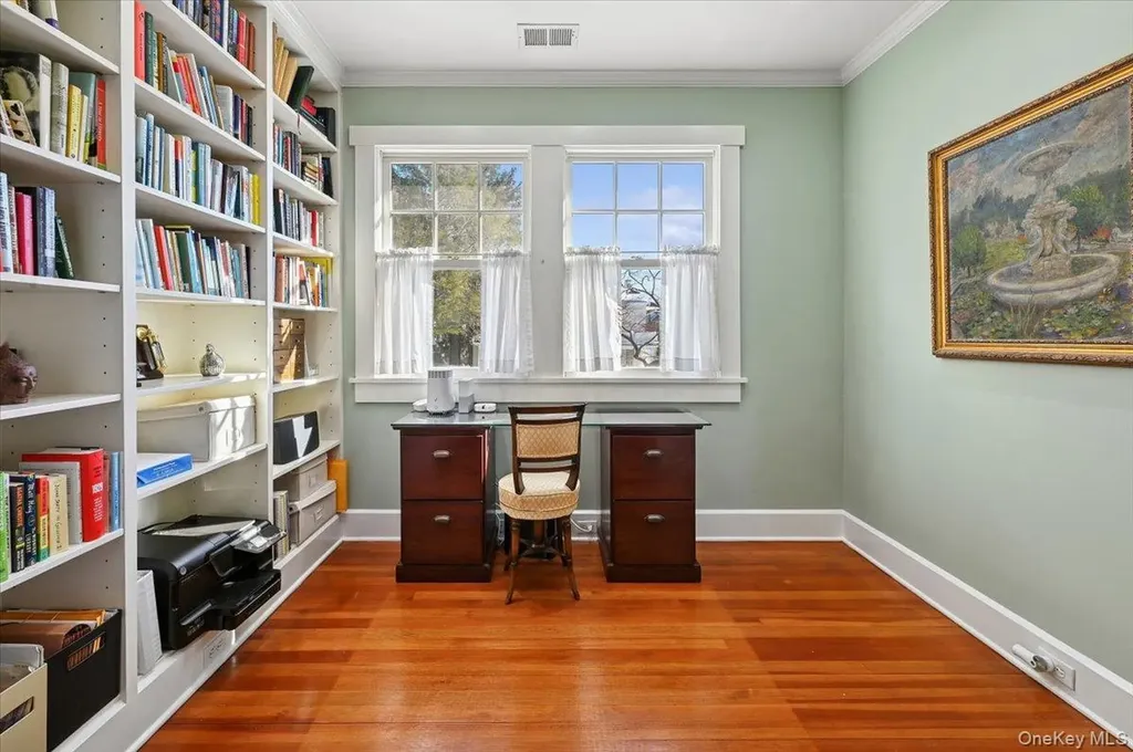 31 Emerson Road Larchmont NY 10538