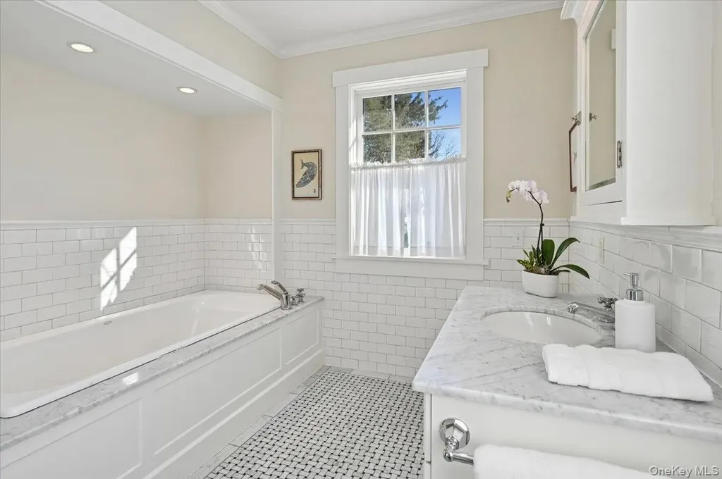 31 Emerson Road Larchmont NY 10538