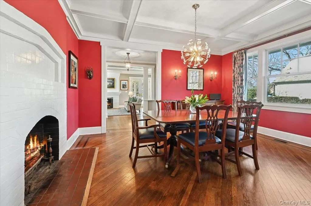 31 Emerson Road Larchmont NY 10538