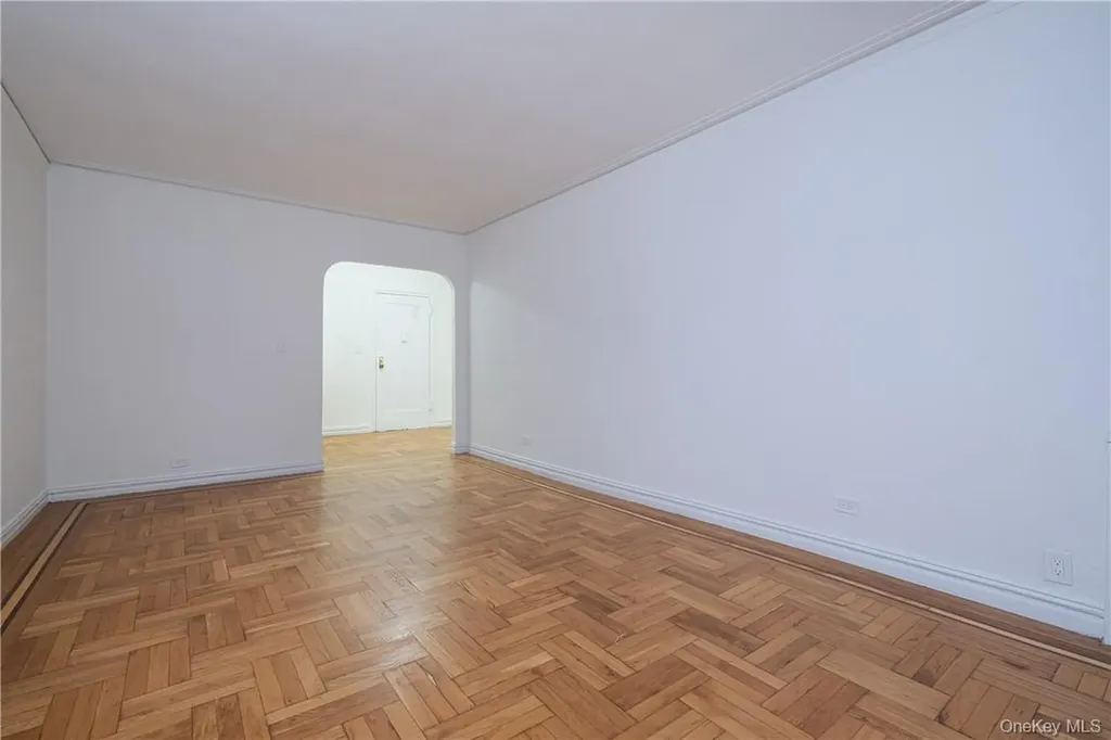 2685 Creston Avenue Bronx NY 10468