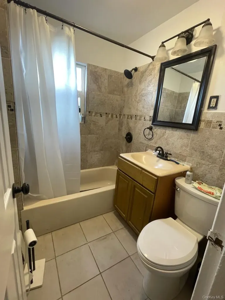 269 Balcom Avenue Bronx NY 10465