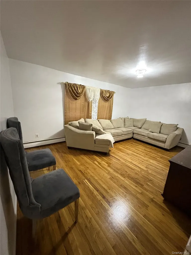 269 Balcom Avenue Bronx NY 10465