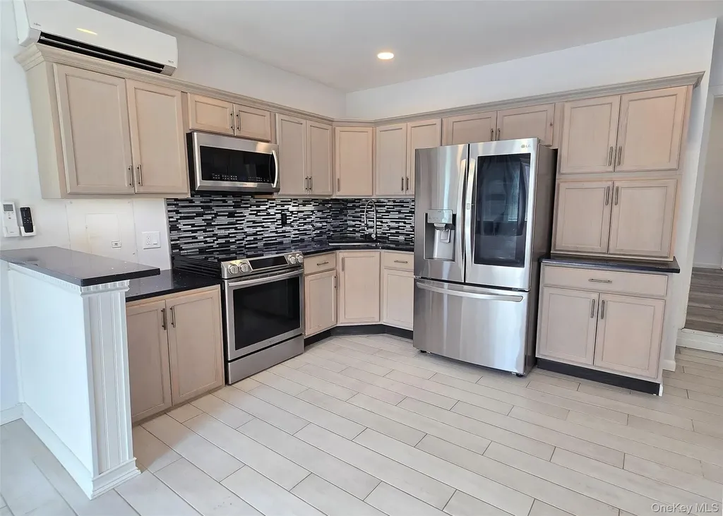 158 Noel Drive Centereach NY 11720