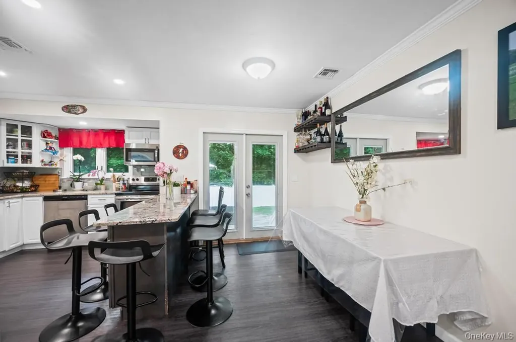 3115 Heather Avenue Medford NY 11763